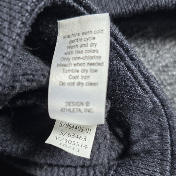 Women's Athleta Full Zip Trail Winds Hiking Jacket Size Medium - Picture 5 of 8